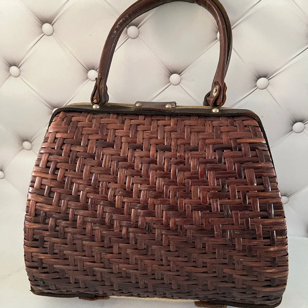 Vintage straw purse with Leather handles accent Color Brown Made in Spain - Picture 2 of 7